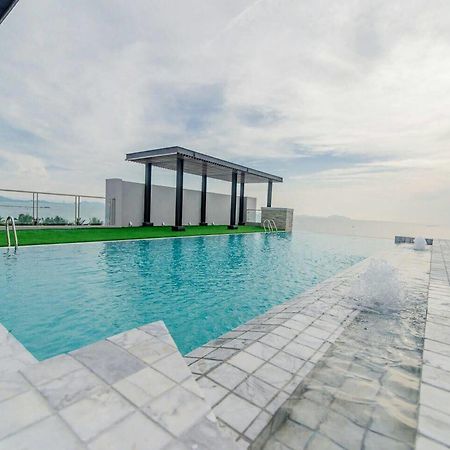 Hotel Panitar Haus Chonburi Esterno foto